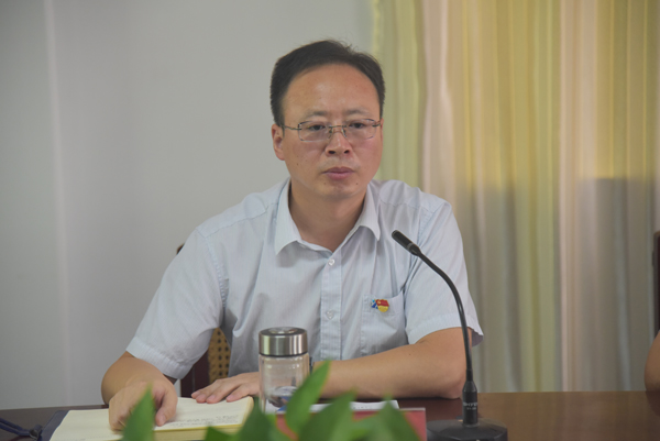 公司黨委召開(kāi)黨員發(fā)展對象、接受入黨分子 “雙推”會(huì )議