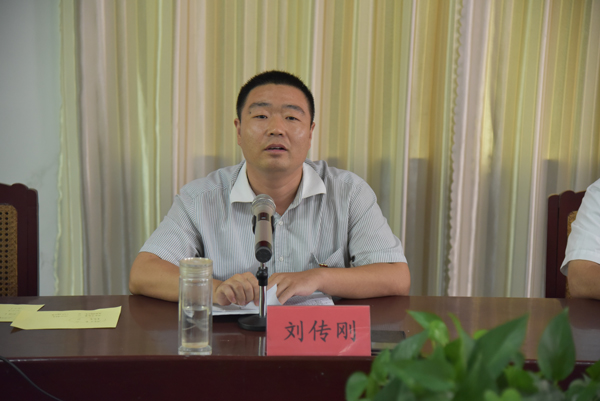 公司黨委召開(kāi)黨員發(fā)展對象、接受入黨分子 “雙推”會(huì )議