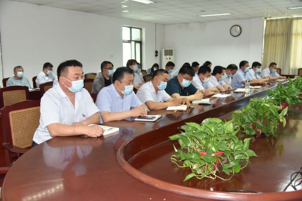 公司召開(kāi)討論預備黨員轉正支部大會(huì )